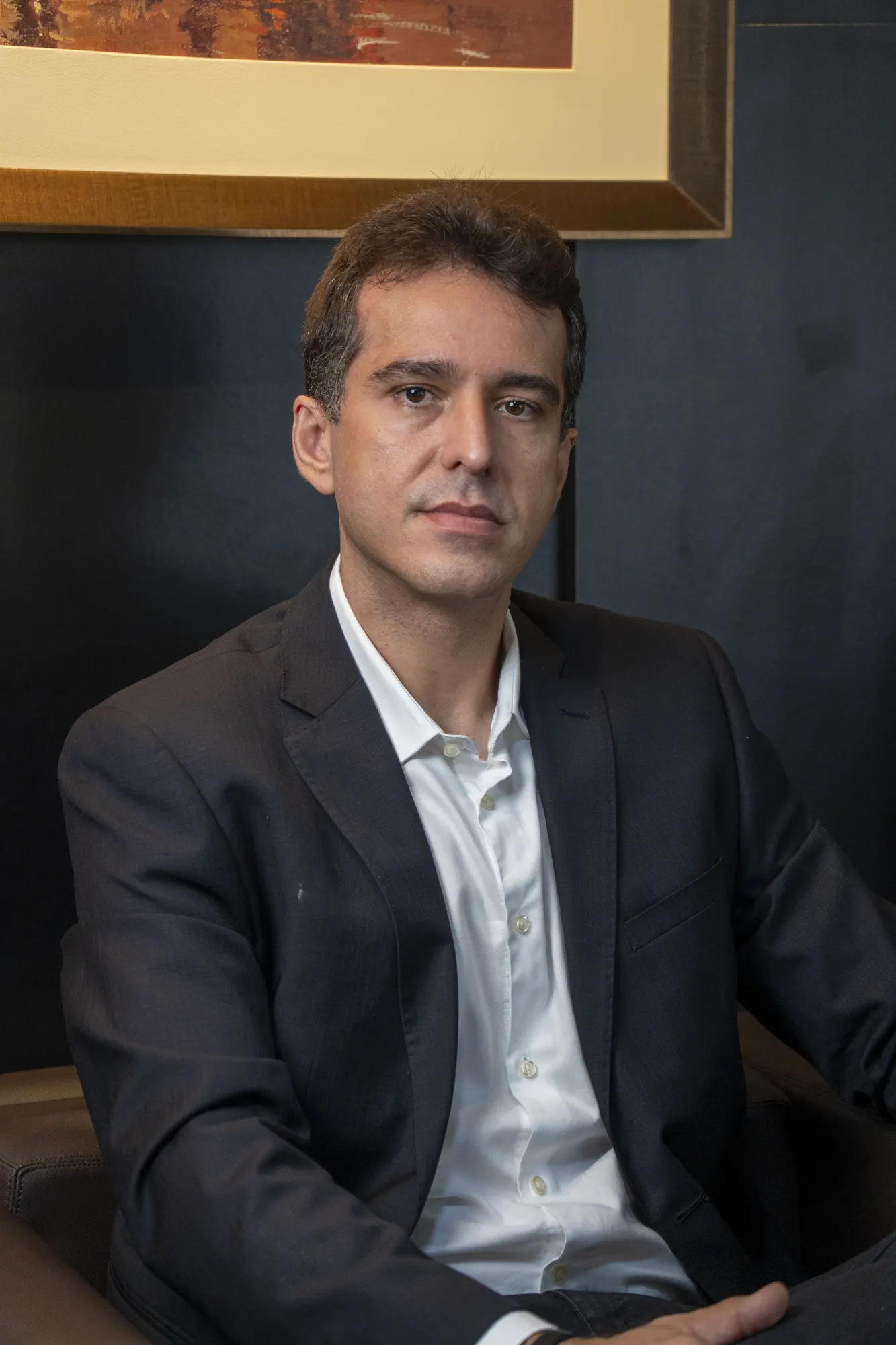 Dr. Marcus Gonçalves no escritório